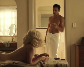 Julie Ann Emery With Her Nude Debut In Catch-22 - Film nackt