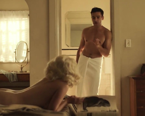 Julie Ann Emery With Her Nude Debut In Catch-22 - Film nackt