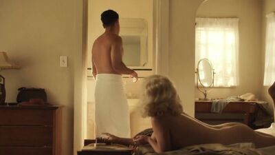 Julie Ann Emery With Her Nude Debut In Catch-22 - Film nackt