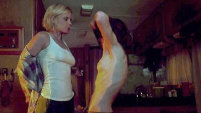 Kate Mara And Ellen Page Topless, Finally!! - Film nackt
