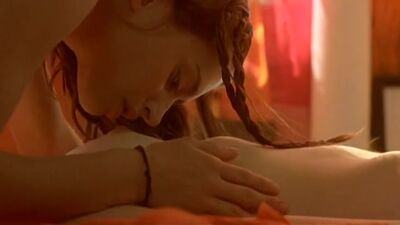 Ariadna Cabrol  Diana Gómez- Eloise 2016 - Film nackt