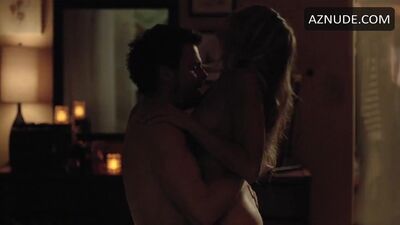 Eliza Coupe Plot In Casual - Film nackt