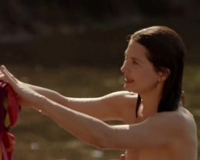 Delphine Chanéac - Another From Transporter The Series - Film nackt