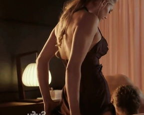 Jessica Sipos In Ascension - Film nackt