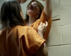 Extended Prison Plot - Film nackt