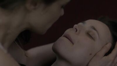 Rachel Weisz  Rachel McAdams In Disobedience - Film nackt