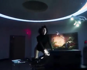 Aubrey Plaza nude - Legion