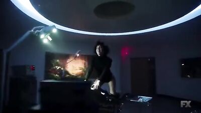 Aubrey Plaza nude - Legion