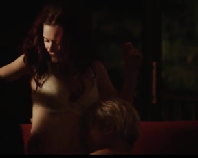 Rachel Brosnahan In Burn Country - Film nackt