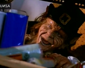Shevonne Durkin In Leprechaun 2 - Film nackt