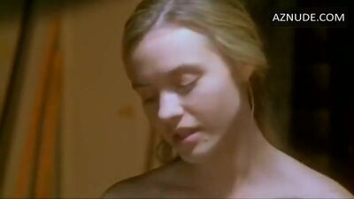 Shevonne Durkin In Leprechaun 2 - Film nackt