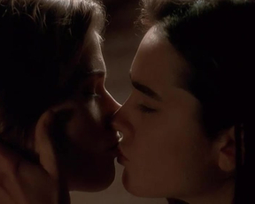 Jennifer Connelly, Kristy Swanson - Higher Learning 1995 - Film nackt