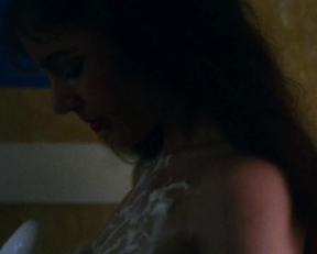 Brinke Stevens  Michelle Bauer Brought The Plot In 'Sorority Babes In The Slimeball Bowl-O-Rama' - Film nackt