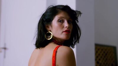 Adèle Exarchopoulos, Gemma Arterton - Orpheline