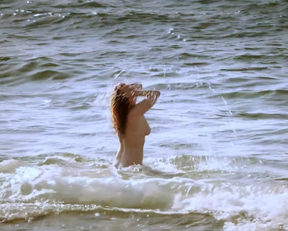 Lola Naymark nude - Au Fil D'Ariane