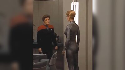 Jeri Ryan sexy - Star Trek Voyager