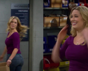 Briga Heelan sexy - Ground Floor