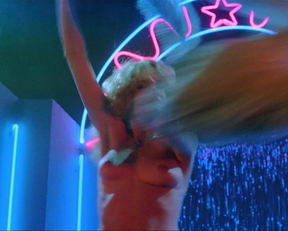Melanie Griffith nude - Fear City
