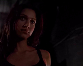 Jessica Alba Backplot In Dark Angel - Film nackt