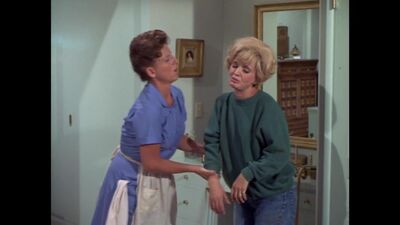 Florence Henderson's Ass In Jeans - The Brady Bunch - Film nackt