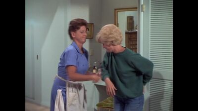 Florence Henderson's Ass In Jeans - The Brady Bunch - Film nackt
