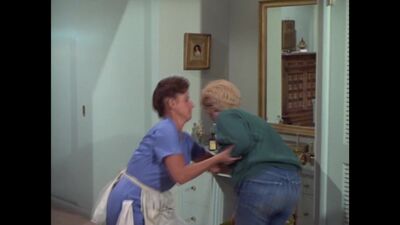 Florence Henderson's Ass In Jeans - The Brady Bunch - Film nackt