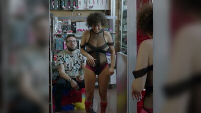 Ilana Glaser naked - Broad City