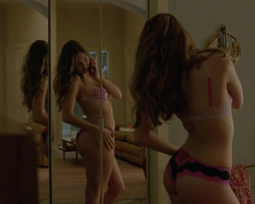 Not Quite As Memorable As Alexandra Daddario's Plot In True Detective, But Lili Simmons Added A Good Backplot - Film nackt