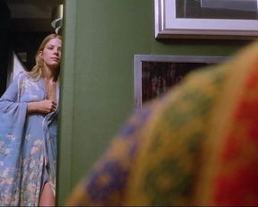 Laura Gemser  Ely Galleani - Emanuelle In Bangkok - Film nackt